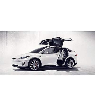 Z ROT ÖN TESLA MODEL X 2015>
