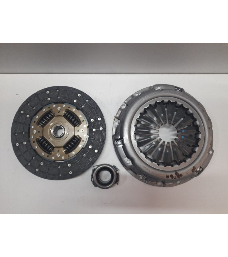 DEBRİYAJ SETİ HİLUX AISIN KT-440V
DEBRİYAJ SETİ HİLUX AISIN KT-440V