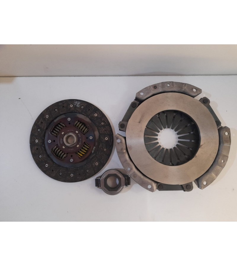 DEBRİYASETİ NİSSAN  D21  D22  DAIKIN  NSK2047
