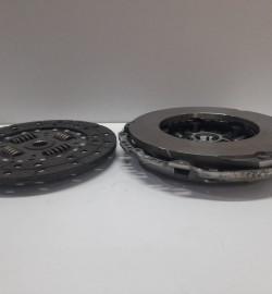 DEBRİYAJ SETİ RULMANSIZ V362-V347 FORD ORJ.BK217540BC
DEBRİYAJ SETİ RULMANSIZ V362-V347 FORD ORJ.BK217540BC