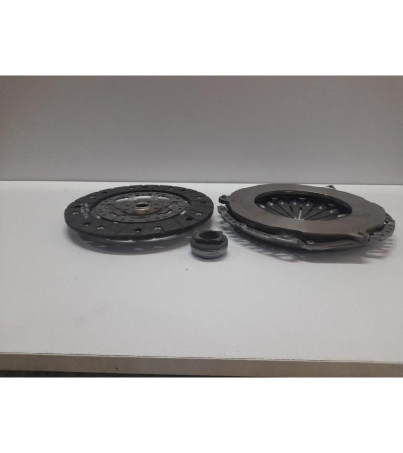DEBRİYAJ SETİ P307-P308-BERLİNGO C5 SACHS 3000951013
DEBRİYAJ SETİ P307-P308-BERLİNGO C5 SACHS 3000951013