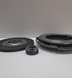 DEBRİYAJ SETİ SPRINTER SACHS 3000725001
DEBRİYAJ SETİ SPRINTER SACHS 3000725001