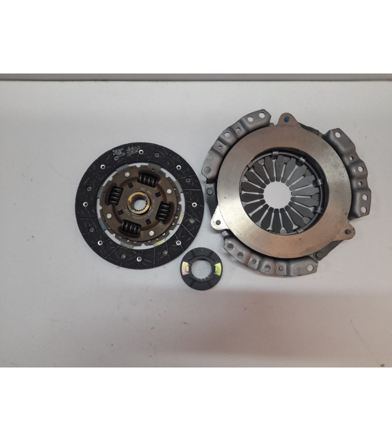 DEBRİYAJ SETİ MAZDA 323 VALEO 81508
DEBRİYAJ SETİ MAZDA 323 VALEO 81508