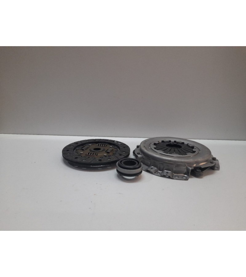 DEBRİYAJ SETİ MAZDA 323 VALEO 81508
DEBRİYAJ SETİ MAZDA 323 VALEO 81508