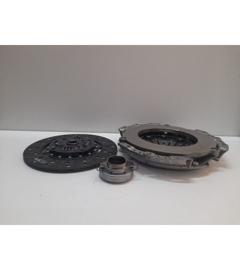 DEBRİYAJ SETİ HİLUX VİGO  VALEO  832258
