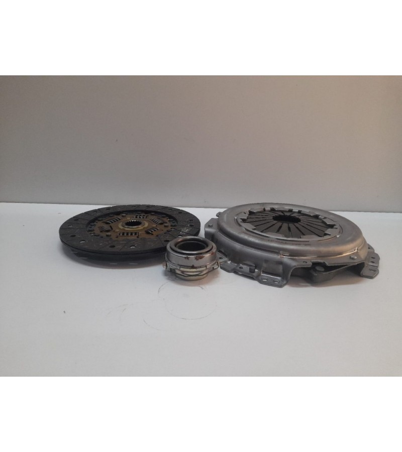 DEBRİYAJ SETİ HİLUX  VALEO 801494
