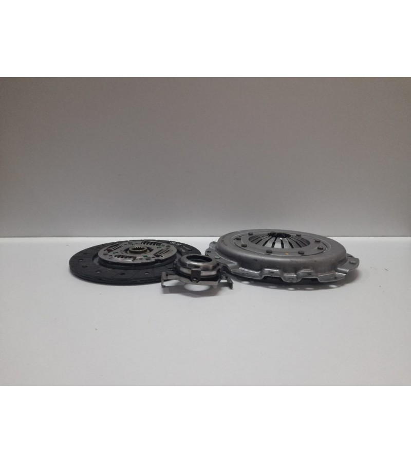 DEBRİYAJ SETİ FİORİNO-ALFA ROMEO  VALEO 826885
