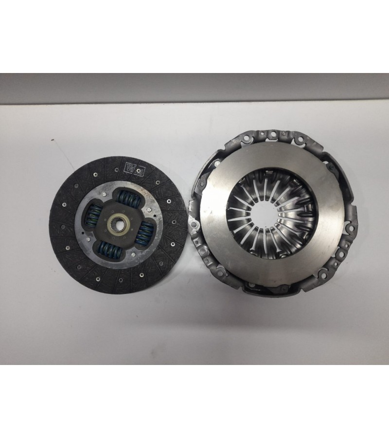 DEBRİYAJ SETİ RULMANSIZ MASTER II VALEO 821394
DEBRİYAJ SETİ RULMANSIZ MASTER II VALEO 821394