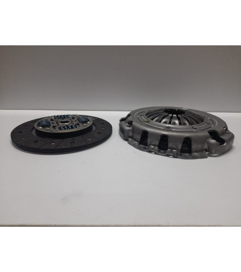 DEBRİYAJ SETİ RULMANSIZ MASTER II VALEO 821394
DEBRİYAJ SETİ RULMANSIZ MASTER II VALEO 821394