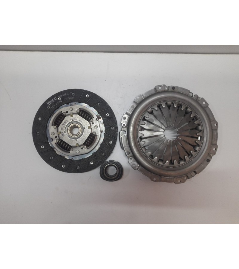 DEBRİYAJ SETİ CLİO  KANGO  VALEO  826308
