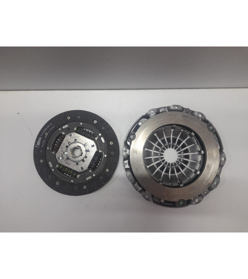 DEBRİYAJ SETİ RULMANSIZ CONNECT VALEO 826344
DEBRİYAJ SETİ RULMANSIZ CONNECT VALEO 826344