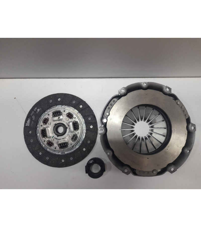 DEBRİYAJ SETİ TRANSİT T12-T15 VALEO 826296
DEBRİYAJ SETİ TRANSİT T12-T15 VALEO 826296