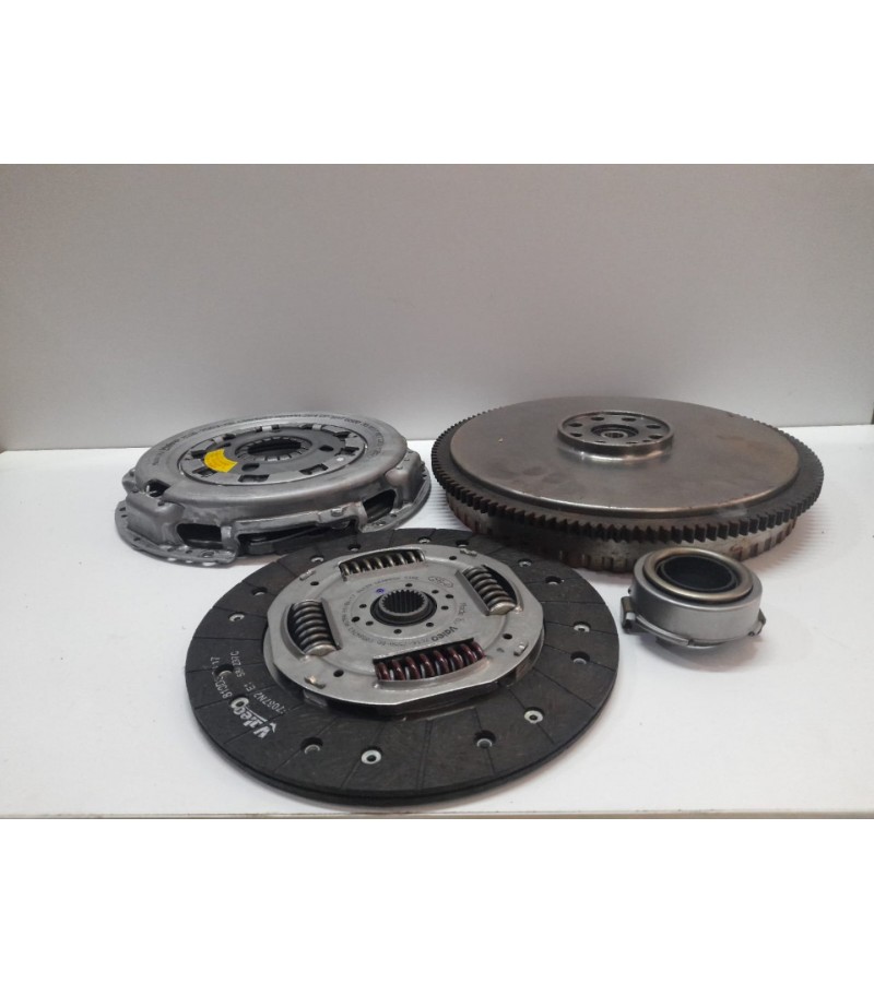DEBRİYAJ SETİ VOLANTLI BT50-RANGER VOLMERK VM MZ 609-K
DEBRİYAJ SETİ VOLANTLI BT50-RANGER VOLMERK VM MZ 609-K