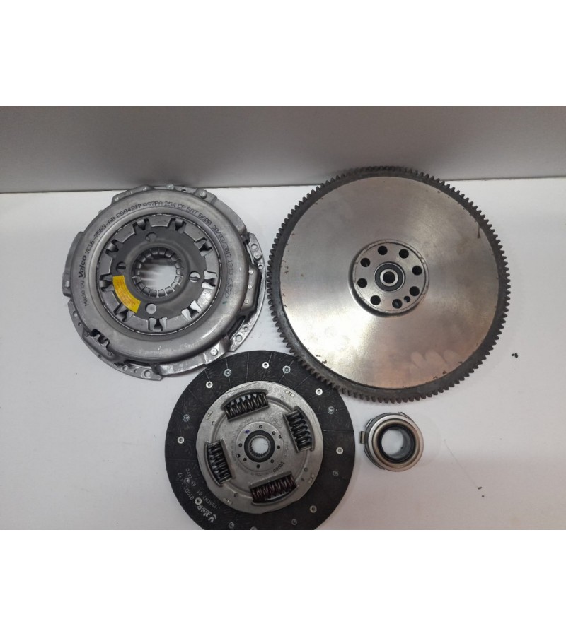 DEBRİYAJ SETİ VOLANTLI BT50-RANGER VOLMERK VM MZ 609-K
DEBRİYAJ SETİ VOLANTLI BT50-RANGER VOLMERK VM MZ 609-K